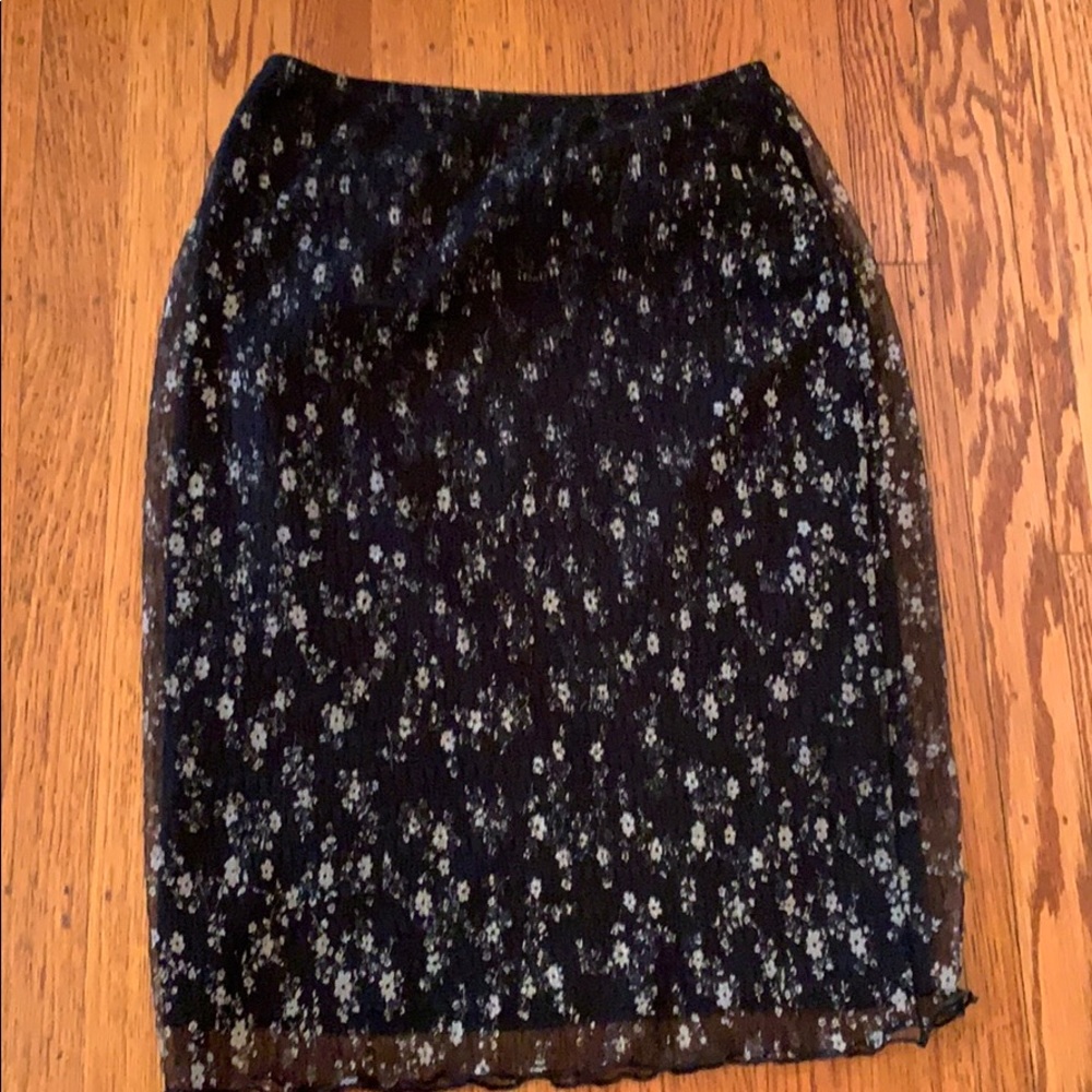 Bebe Skirt